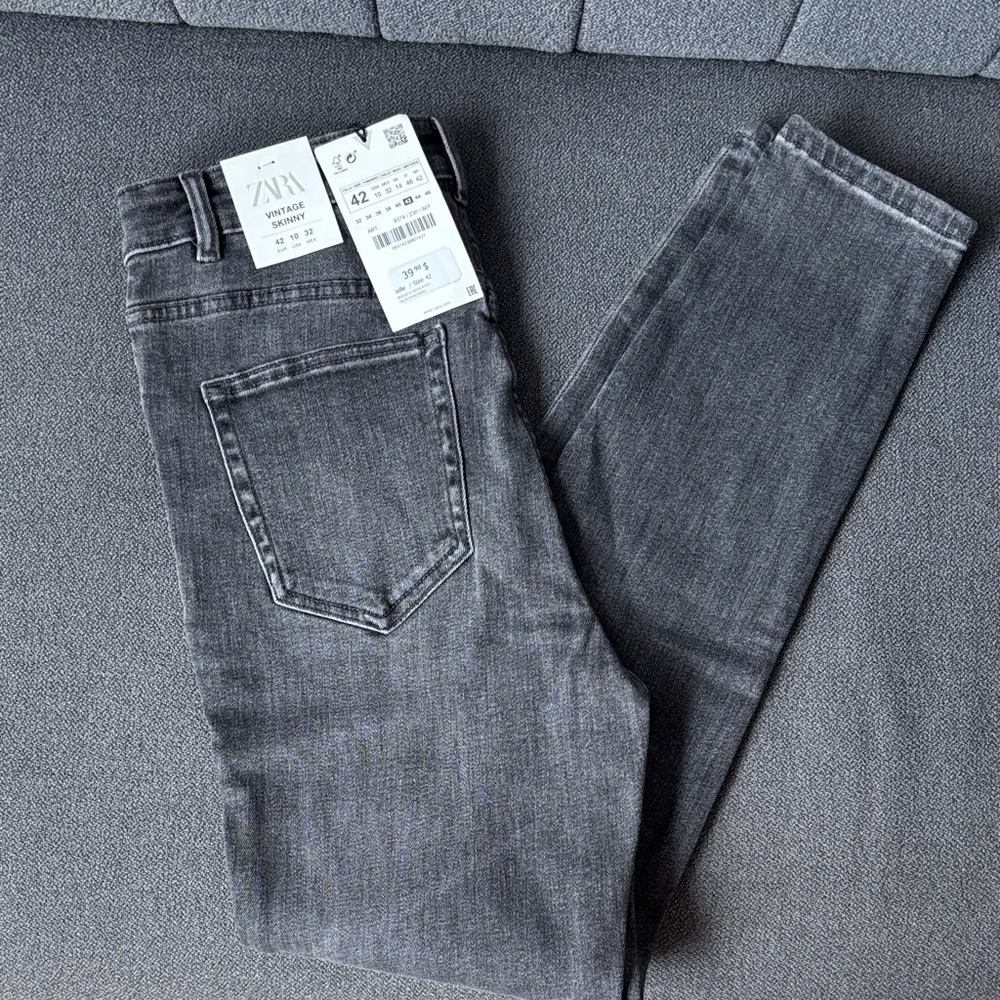 Zara Women Charcoal Slim Jeans